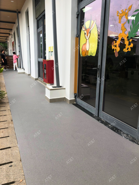 chong_truot_hanh_lang_viewgista